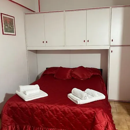 Holiday home Monolocale Al Bluemarine